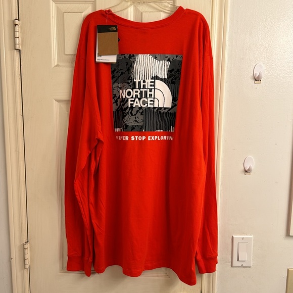 The North Face Men’s Long-sleeve Shirt - Picture 5 of 6